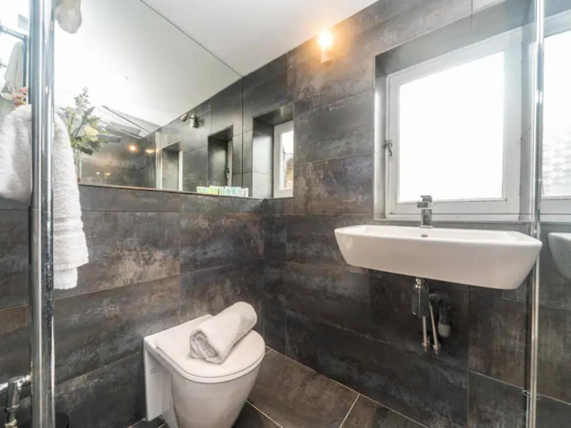 Appartement Pass The Keys Stylish 3-bed Duplex Near Notting Hill Londres