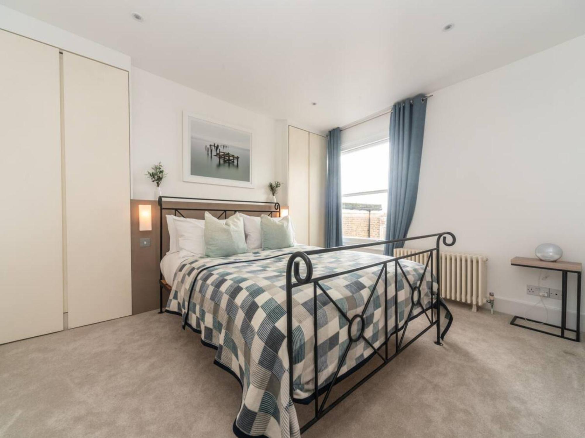 Pass The Keys Stylish 3-bed Duplex Near Notting Hill * Londres