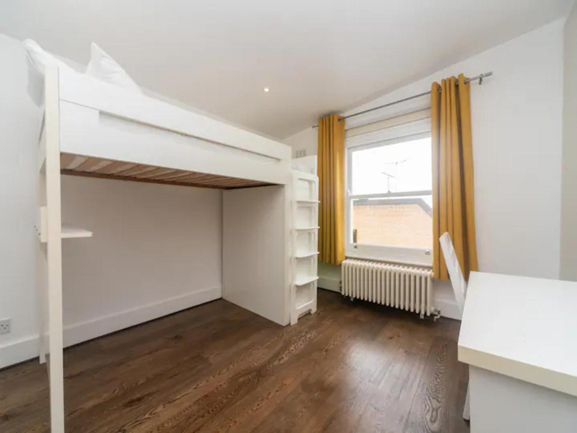 Pass The Keys Stylish 3-bed Duplex Near Notting Hill Appartement