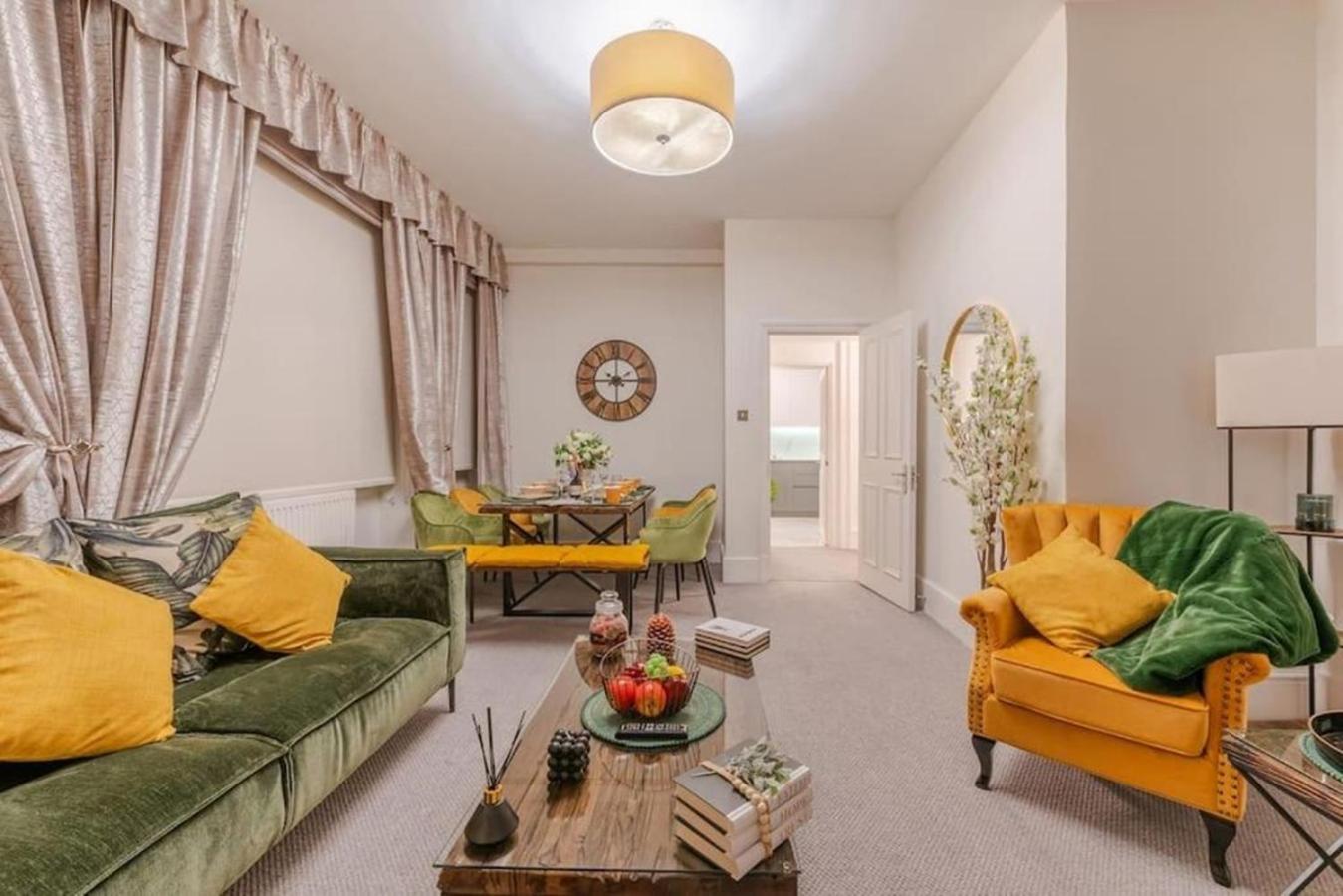 Harley Street Spectacular With High Ceilings, High Luxury * London