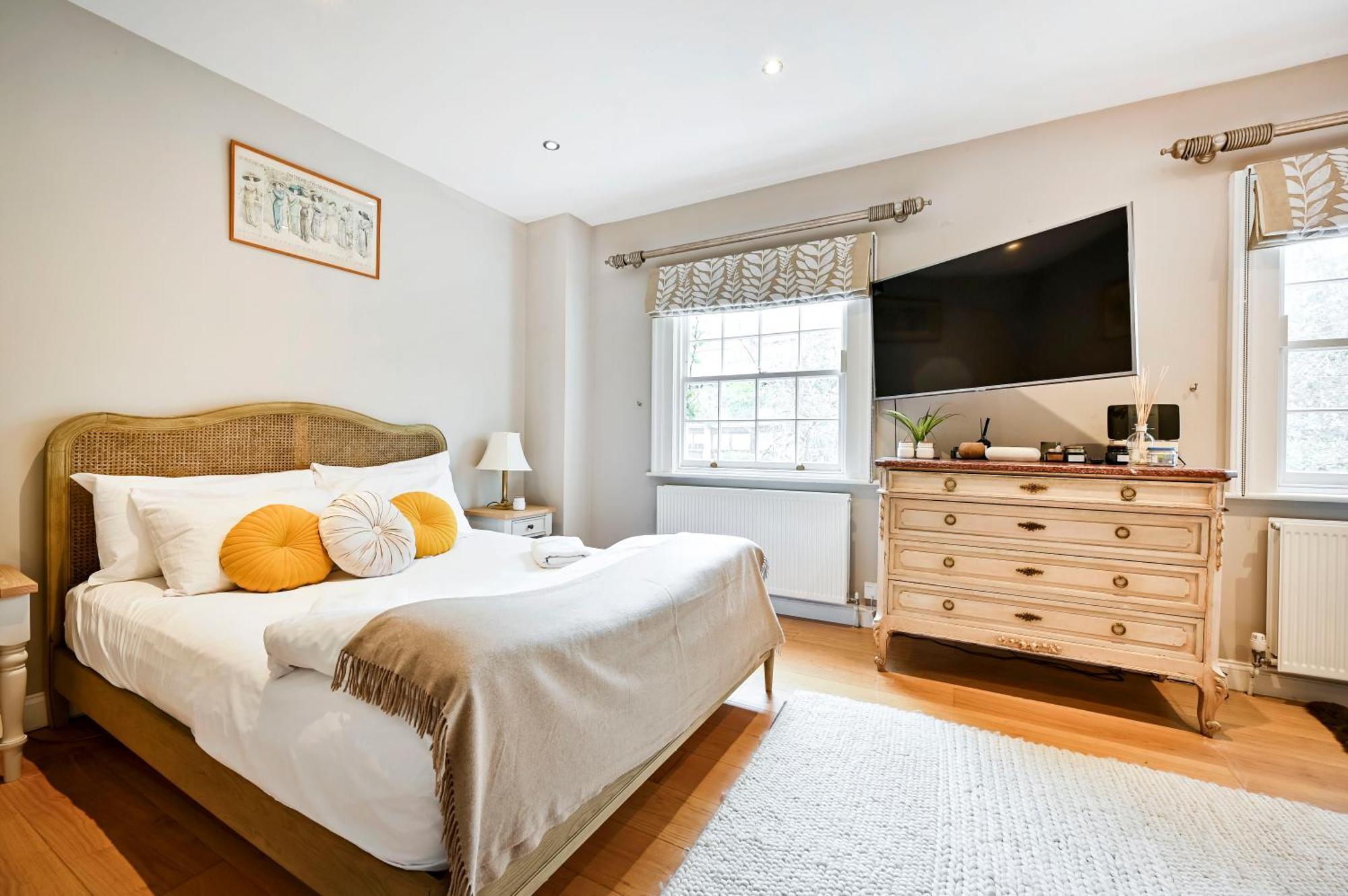 Magnificent 2 Bed Hyde Park Mews House Apartamento