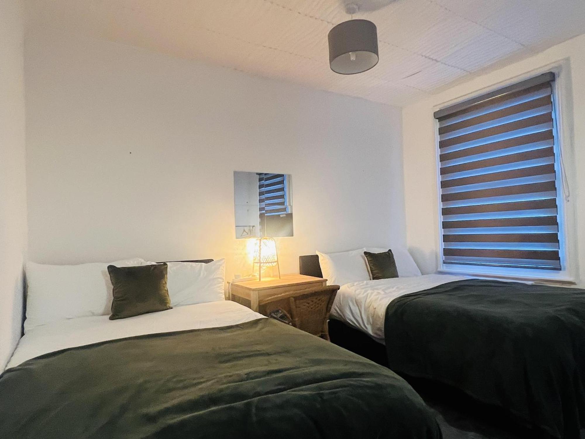 Apartment Impeccable 1 Bedroom Flat In *