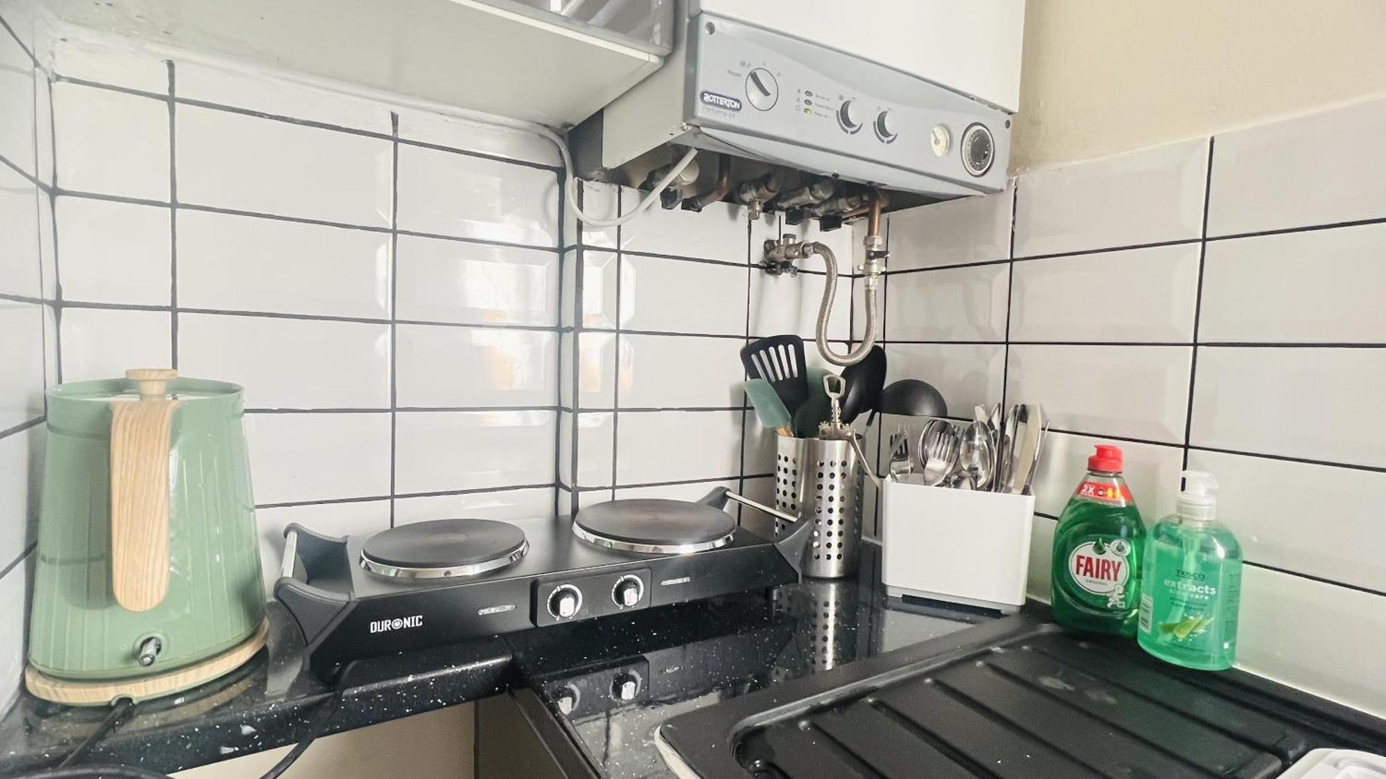 Apartment Impeccable 1 Bedroom Flat In