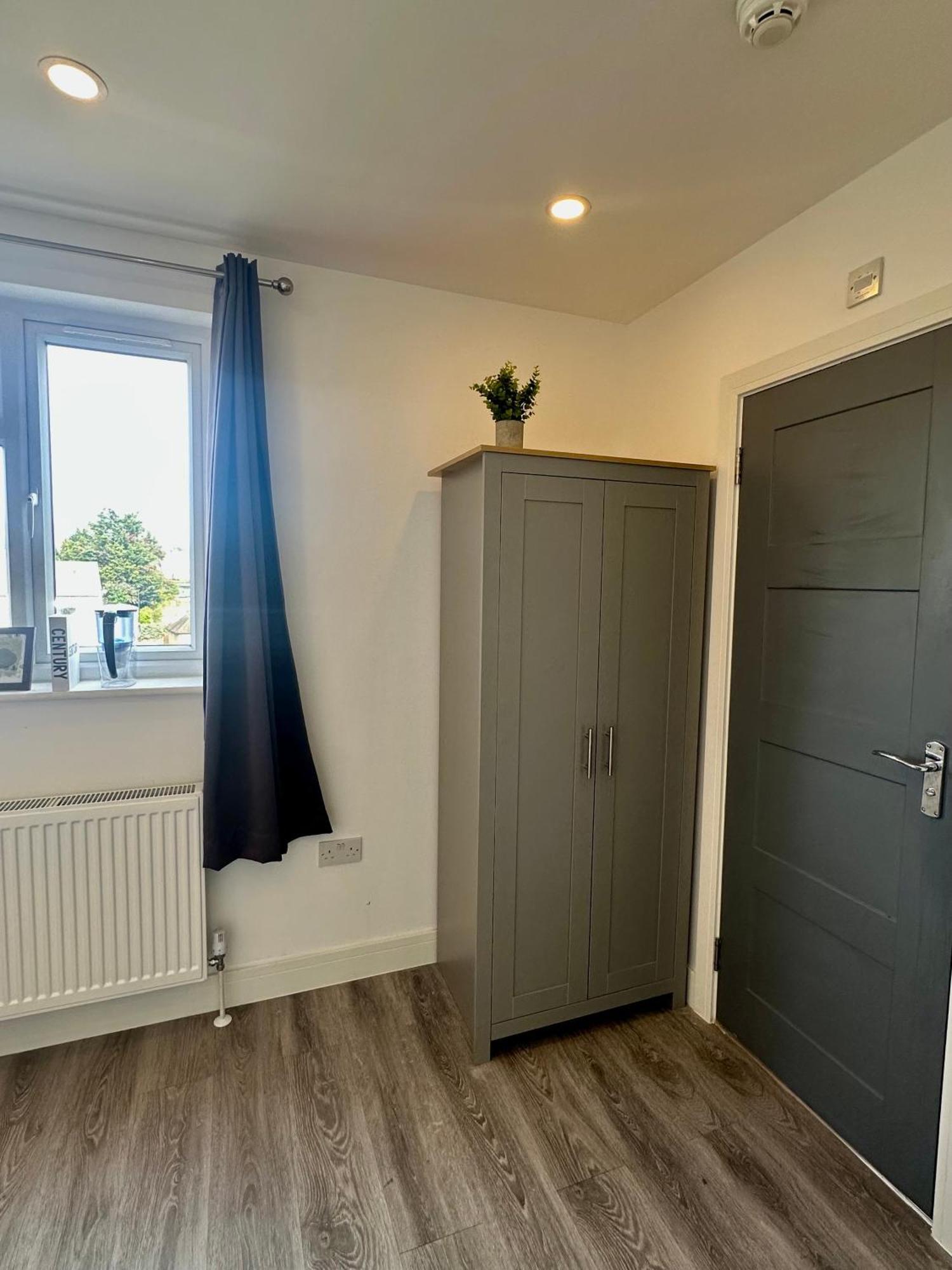 Pensión Wonderful Ensuite In Wimbledon *