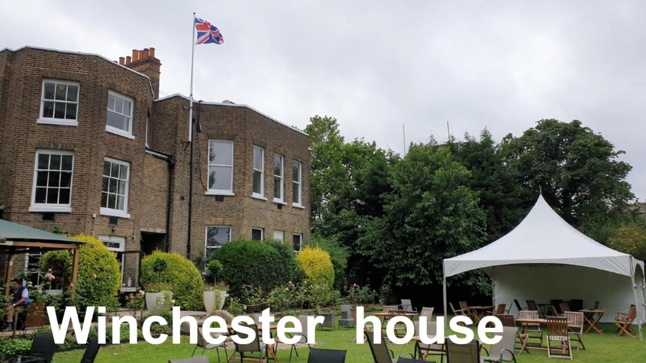 1 Bedroom Flat In Putney * Londres