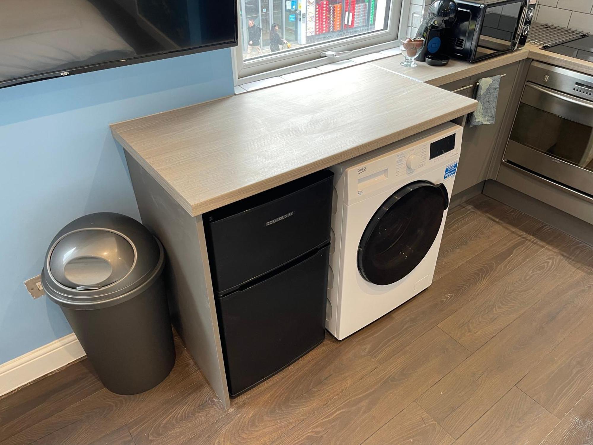 Luxurious Restful Flat, Less Than 30 Mins From Centre! Appartement