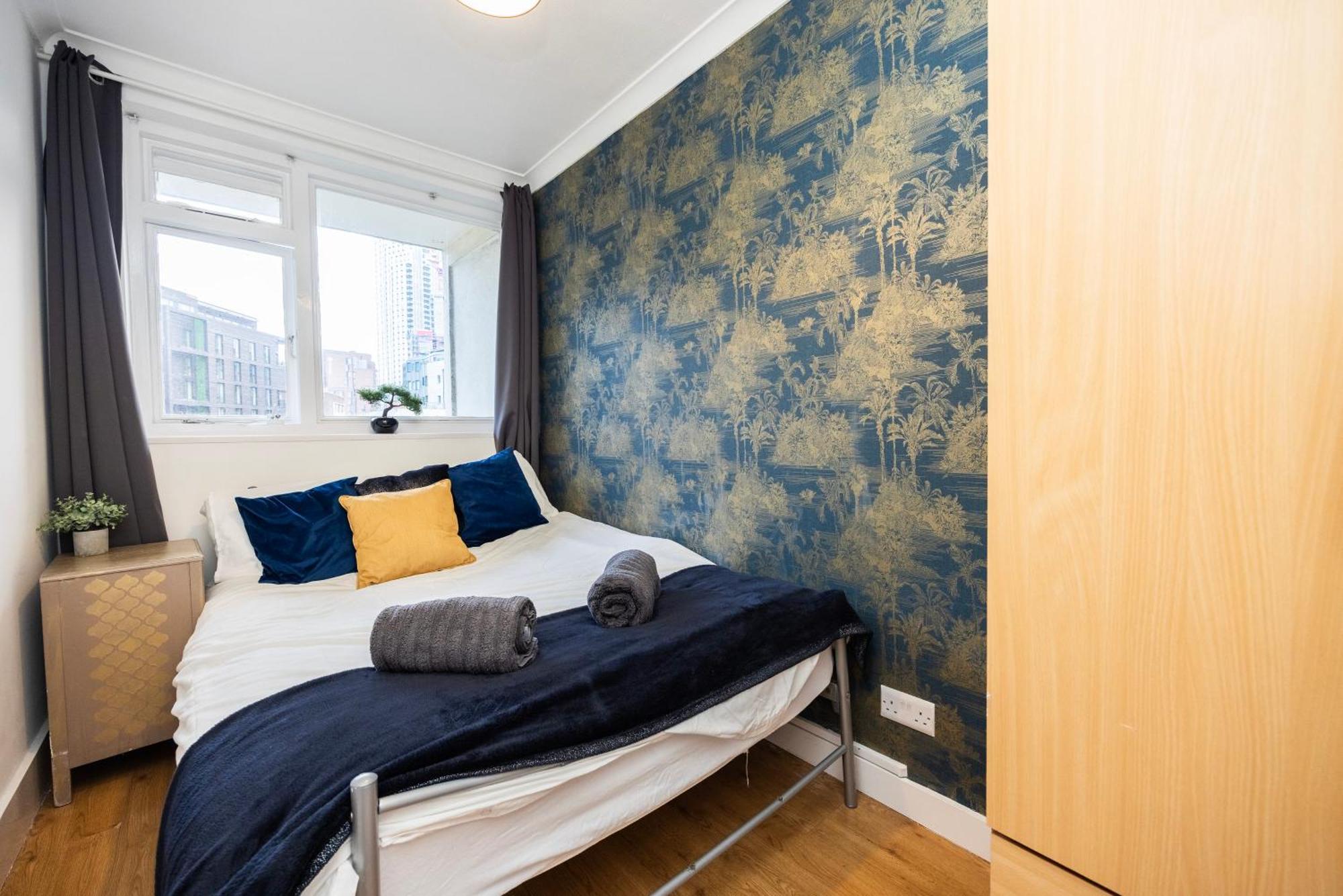 Trendy 4 Bed Near Vibrant Shoreditch W Balcony And Walking Distance To Tube Apartment