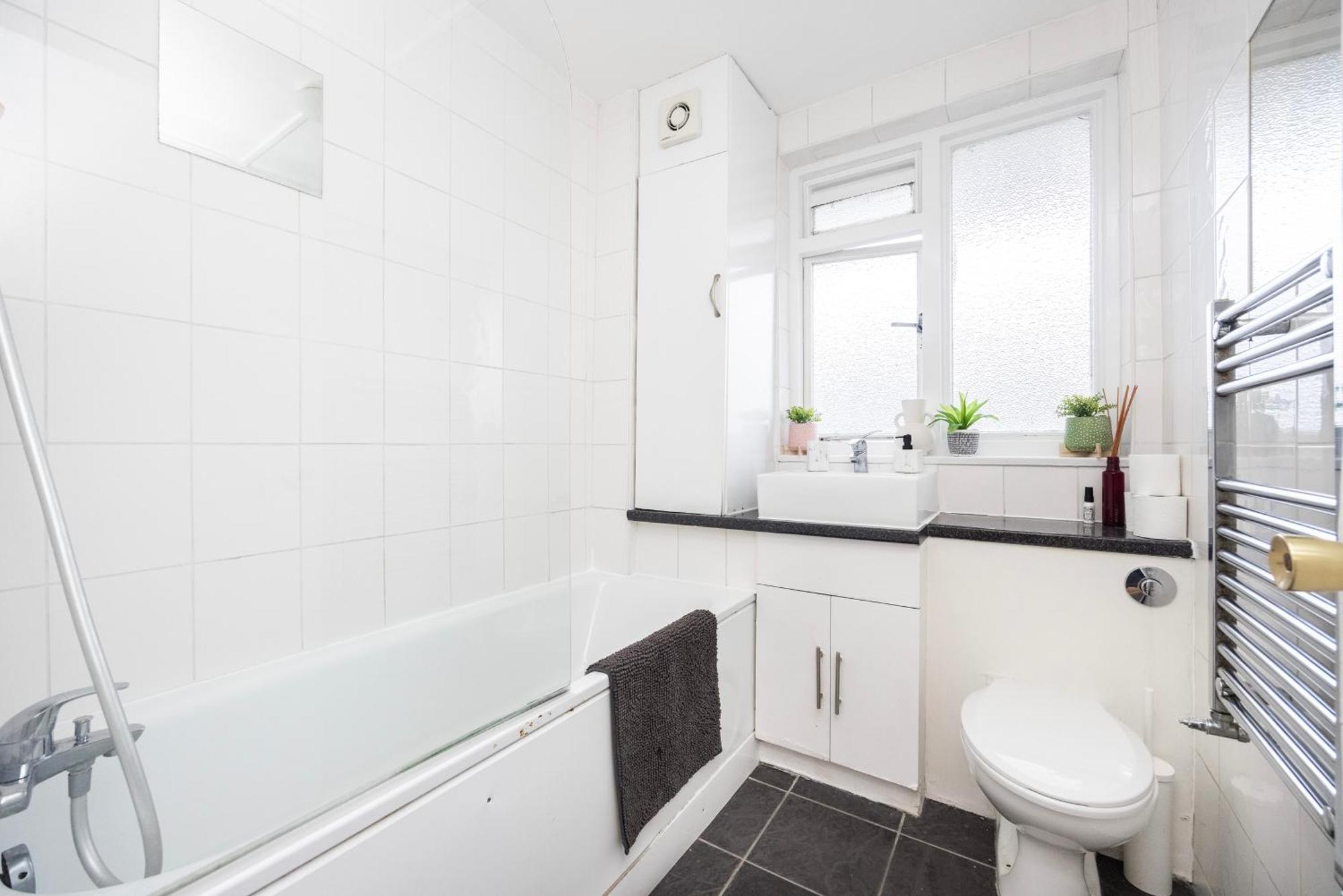 Apartment Trendy 4 Bed Near Vibrant Shoreditch W Balcony And Walking Distance To Tube *