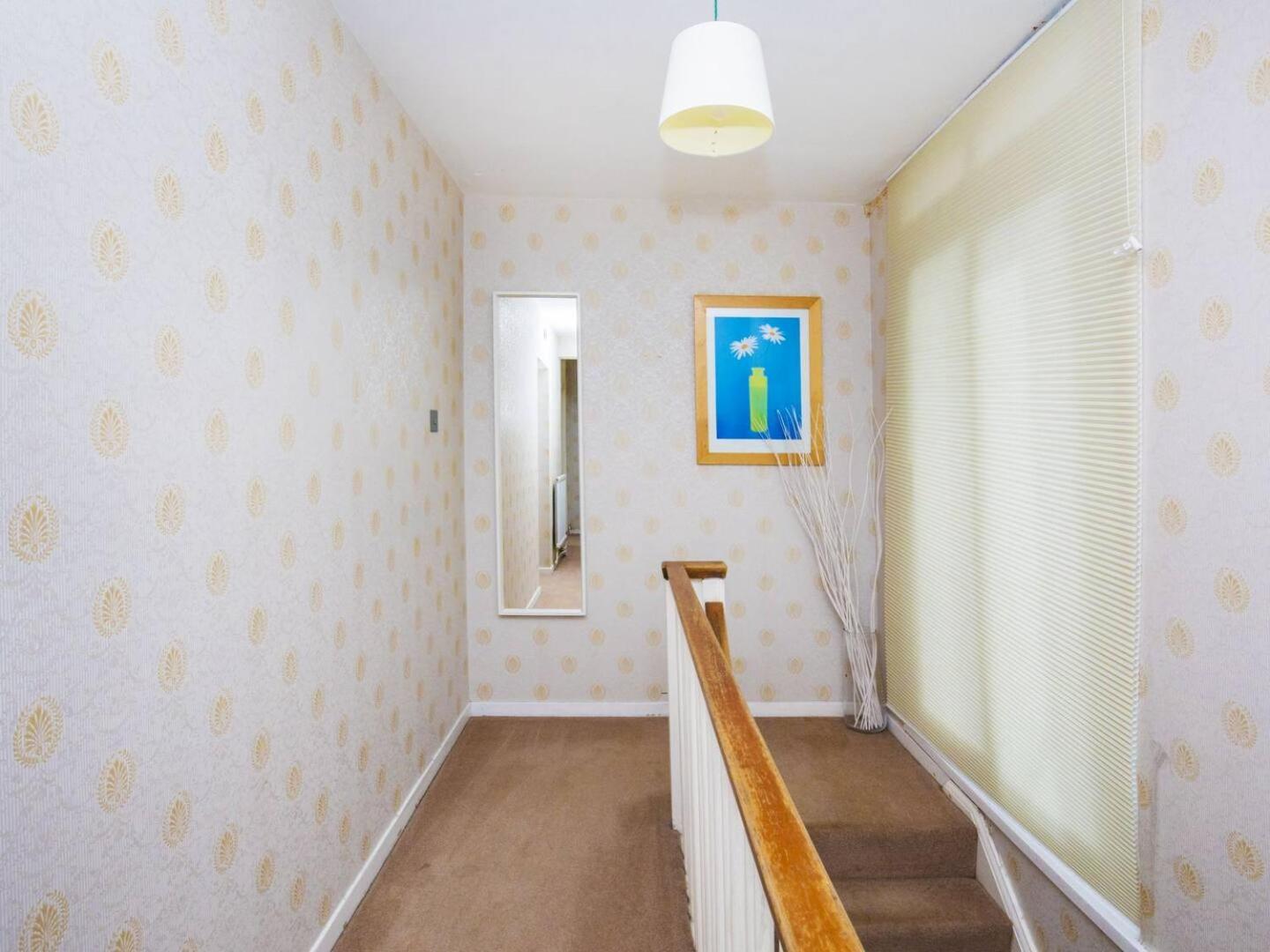 Pass The Keys - Beautiful Flat With Balcony In Swiss Cottage, Apartamento Londres