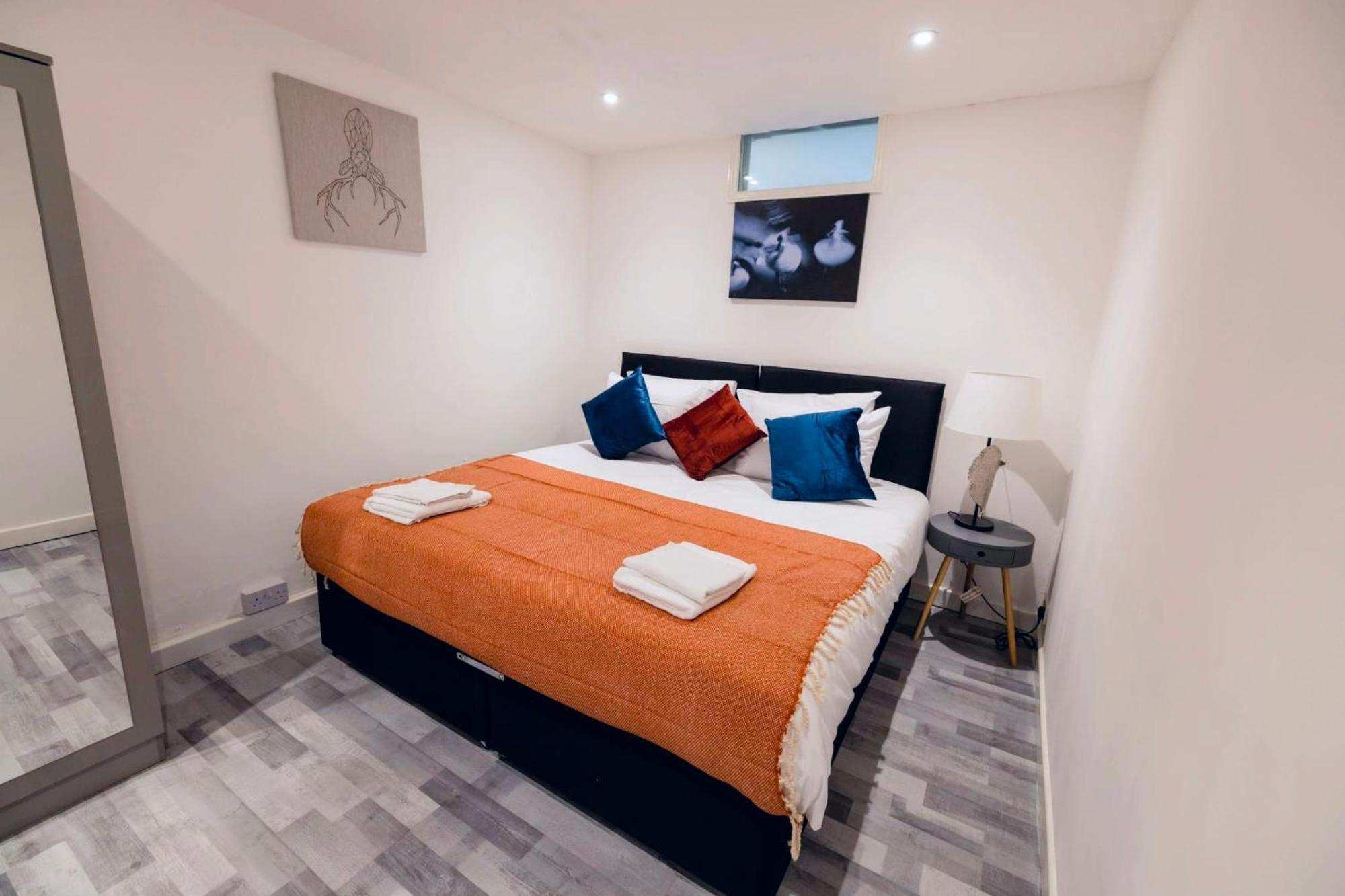 3 Bedroomflat-free Parking-wifi-parking-8people *