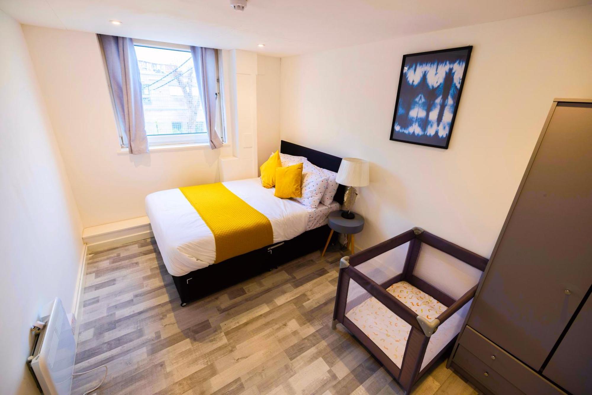 3 Bedroomflat-free Parking-wifi-parking-8people *