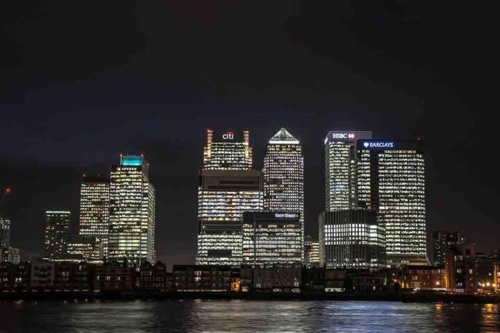Luxurious Soft Water Air Conditioning Tv Bitcoin Londres