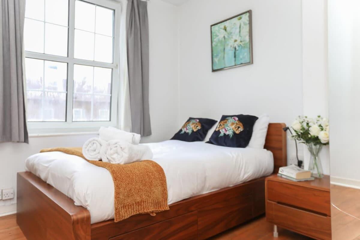 2 Bedroom In Waterloo Central London