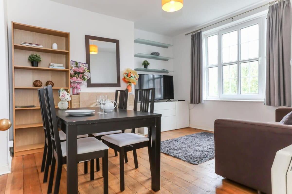 2 Bedroom In Waterloo Central London
