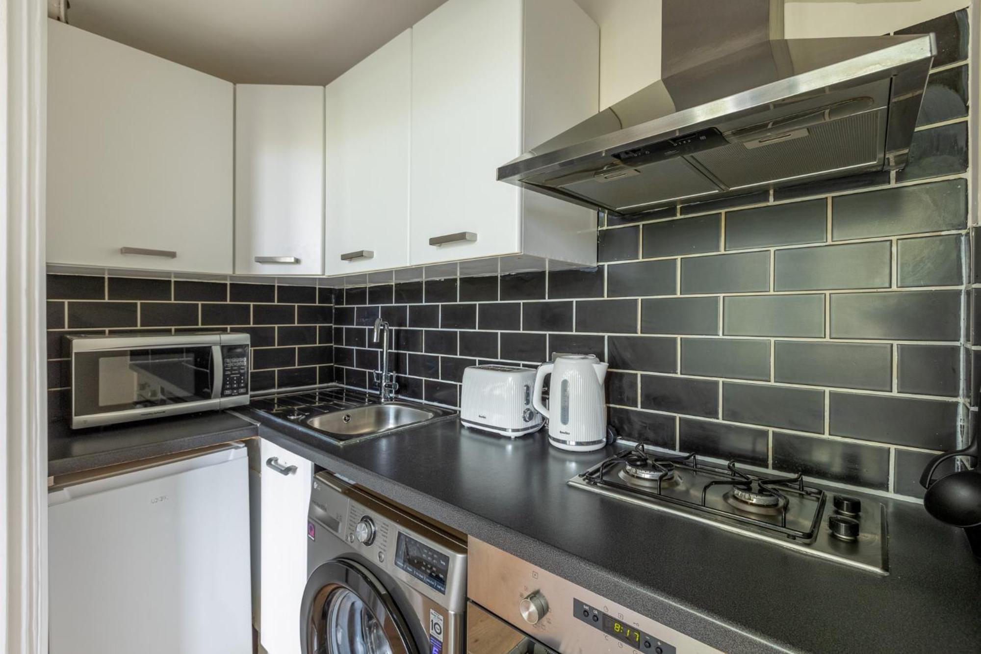 Apartment Bright & Stylish 1br, 5min Kensington Olympia Tube