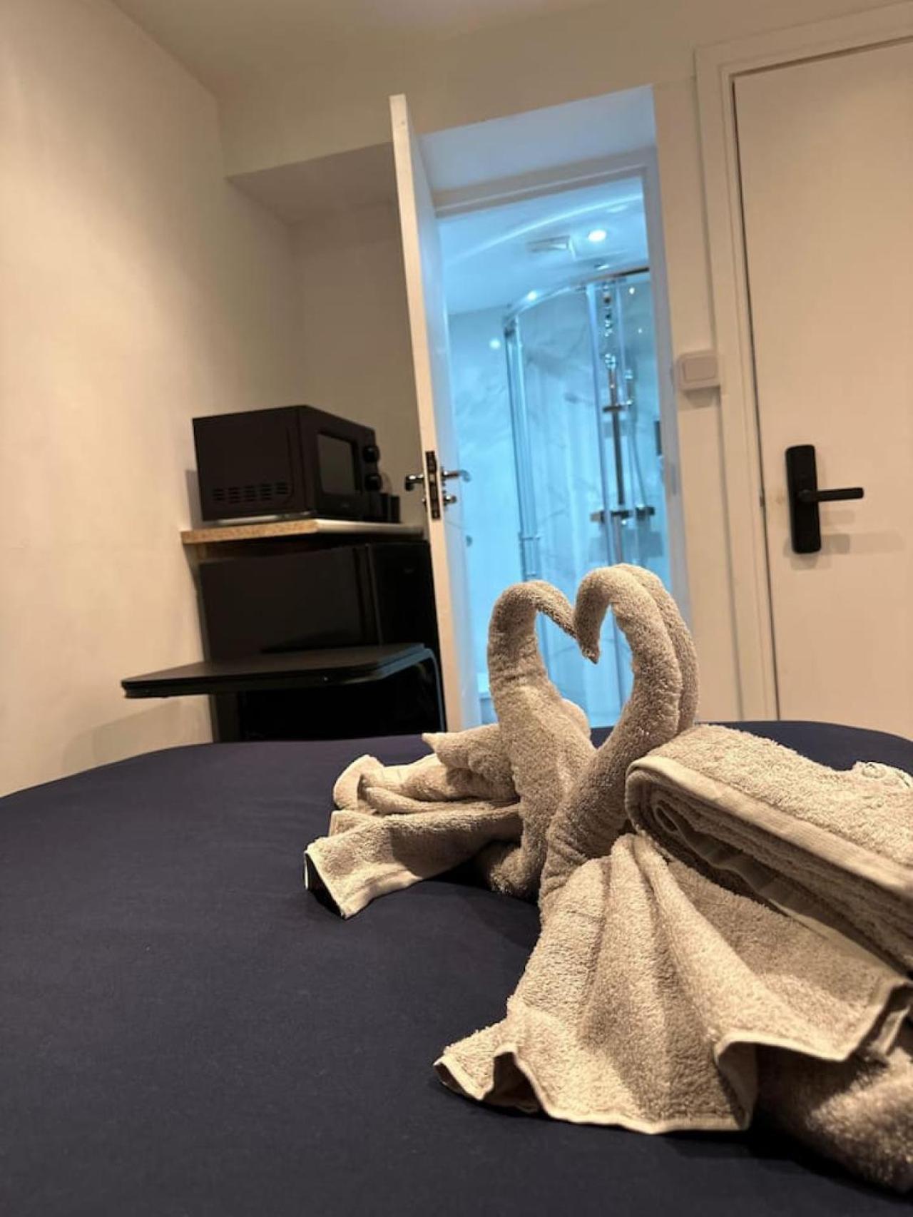Guest house Zone1 - Bath London