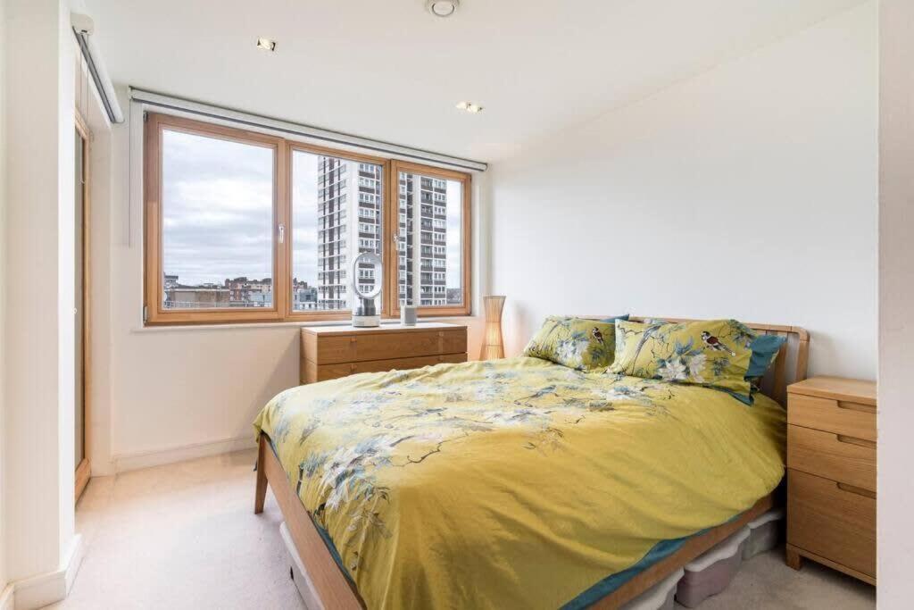 Apartamento 1 Bedroom Penthouse Flat In East Londres