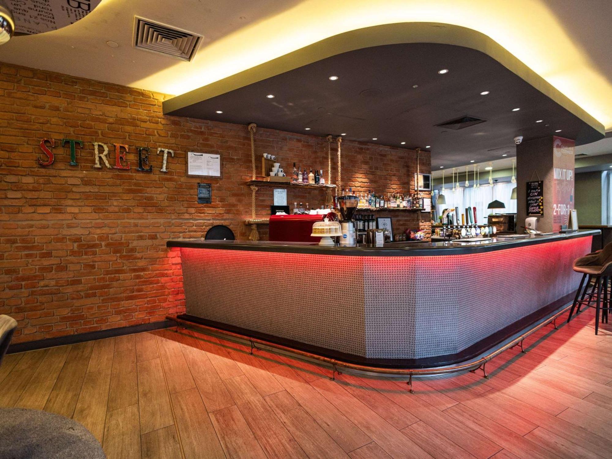 Ibis - Shoreditch Hotel 3*