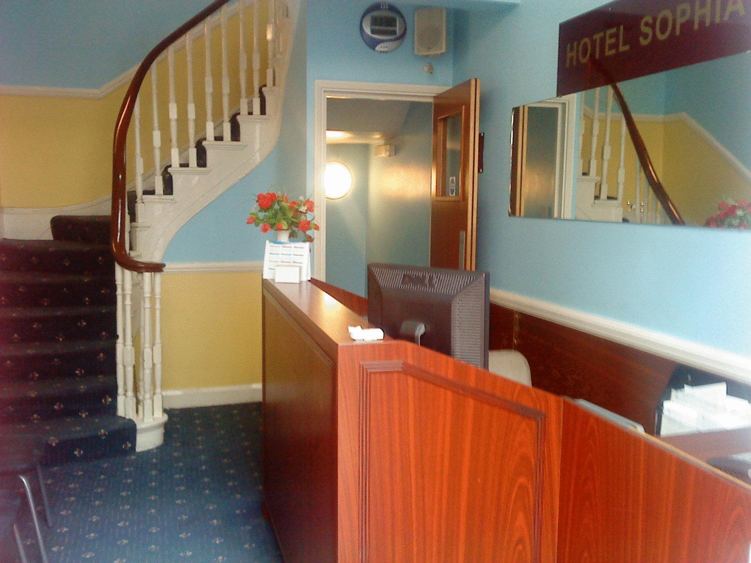 Hotel Sophia 2*