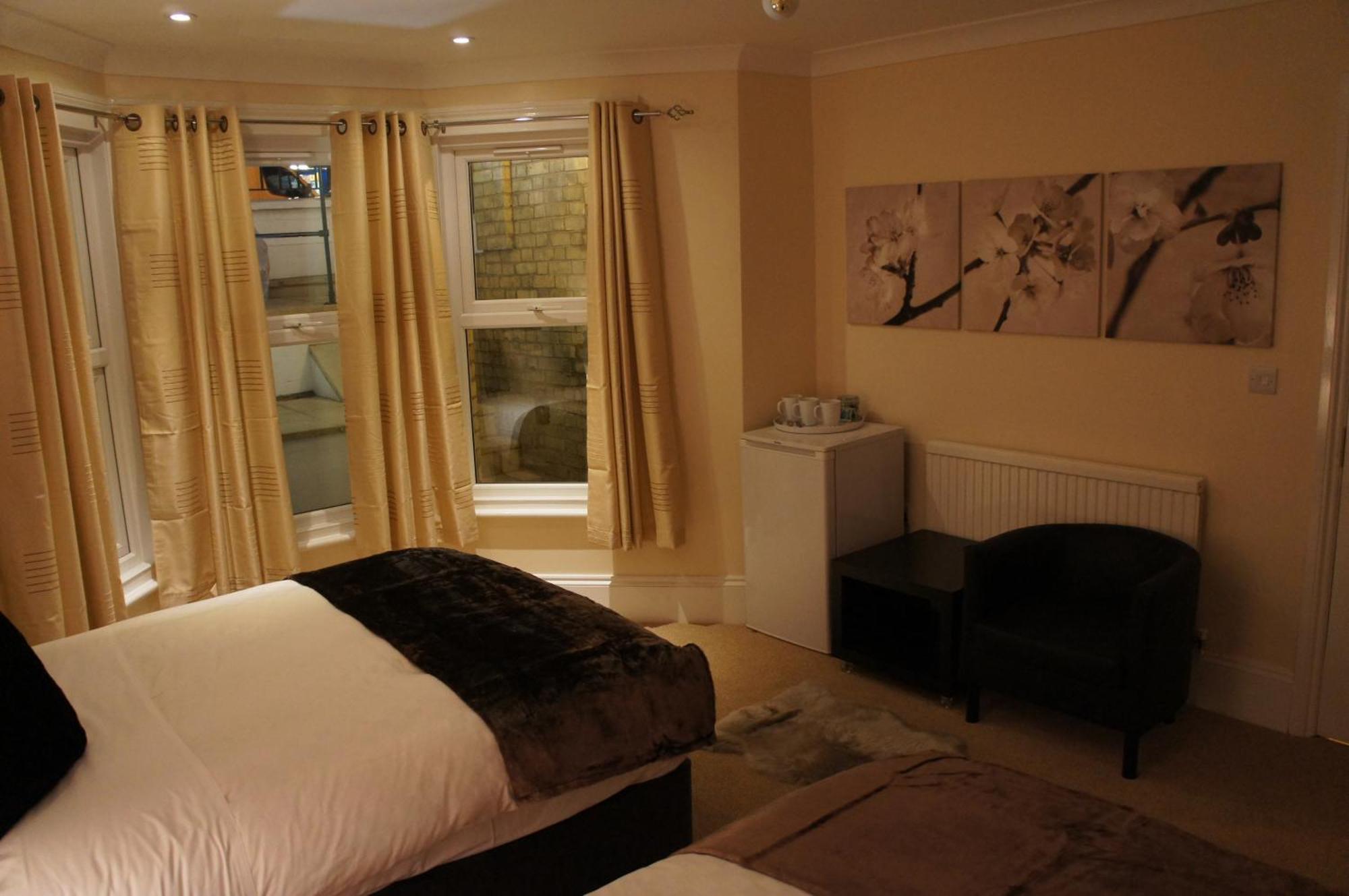 Hotel Sapphire