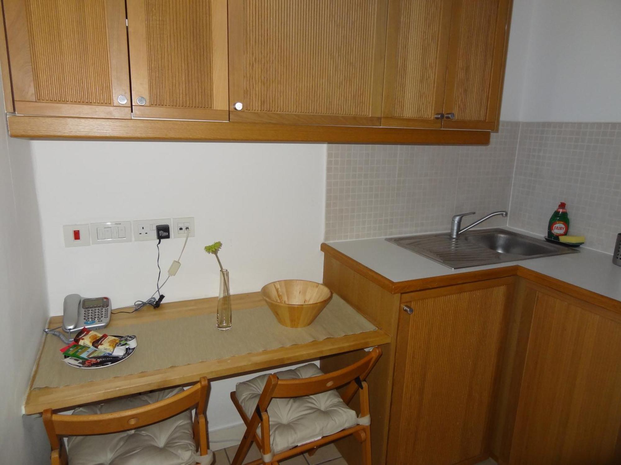 Appartement Studios2let - North Gower *