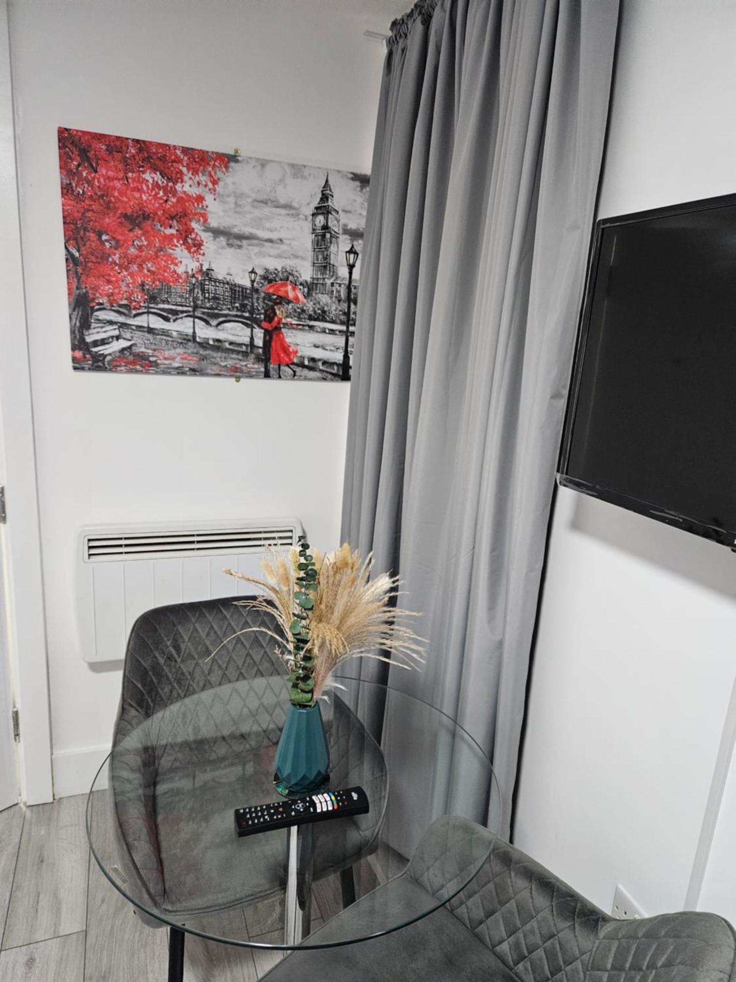 Appartement Cozy Ground-floor Studio, Excellent Access *
