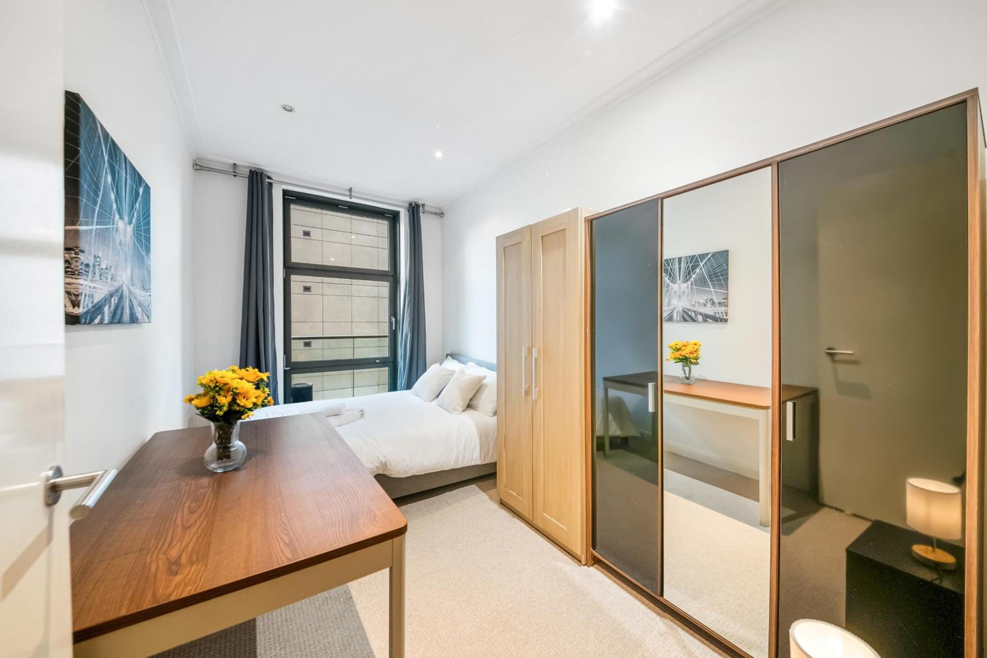 Apartment Londwell, Canary Wharf River Thames Balcony *