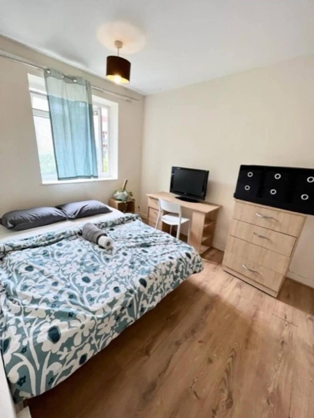 Quarto em Acomodações Particulares Close To Londres