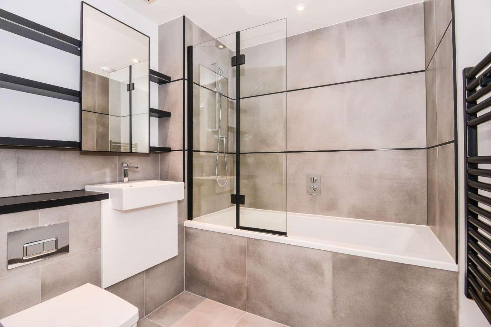 Appartement Luxury 2 Bedroom East *