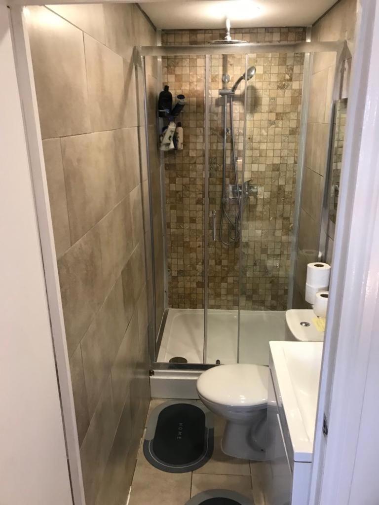 Hospedagem domiciliar En-suite With A Superking Size Bed And Balcony *