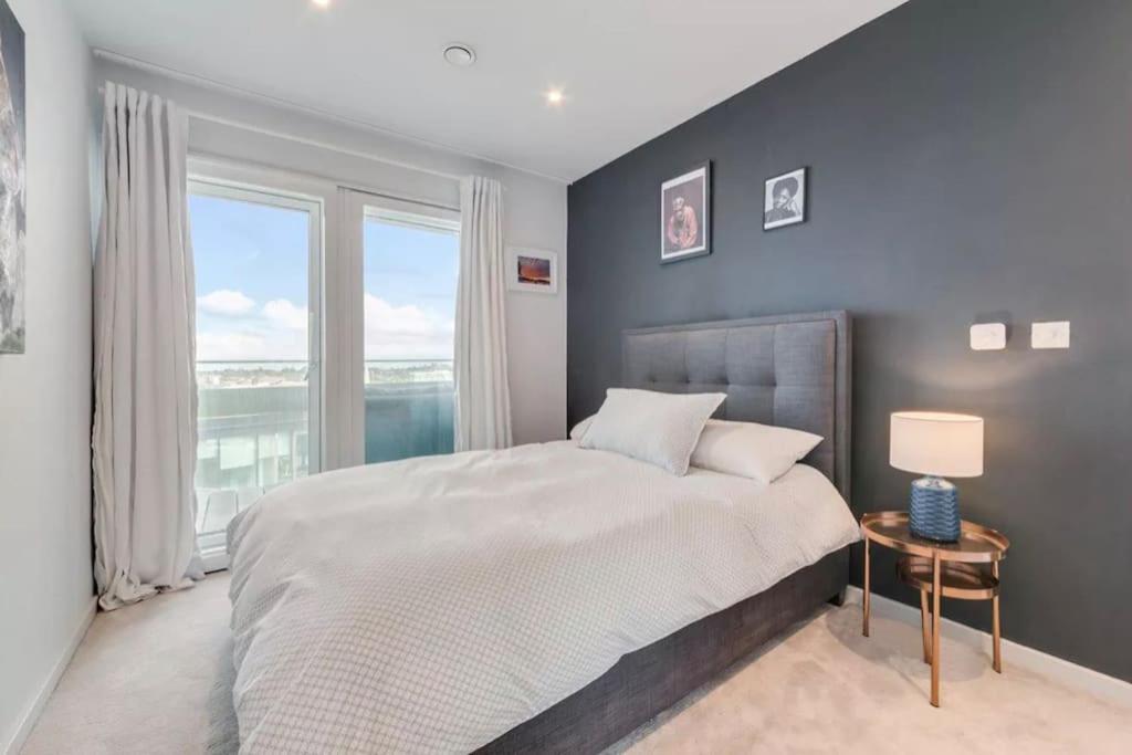 Apartamento King's Cross Modern 2 Bedroom *