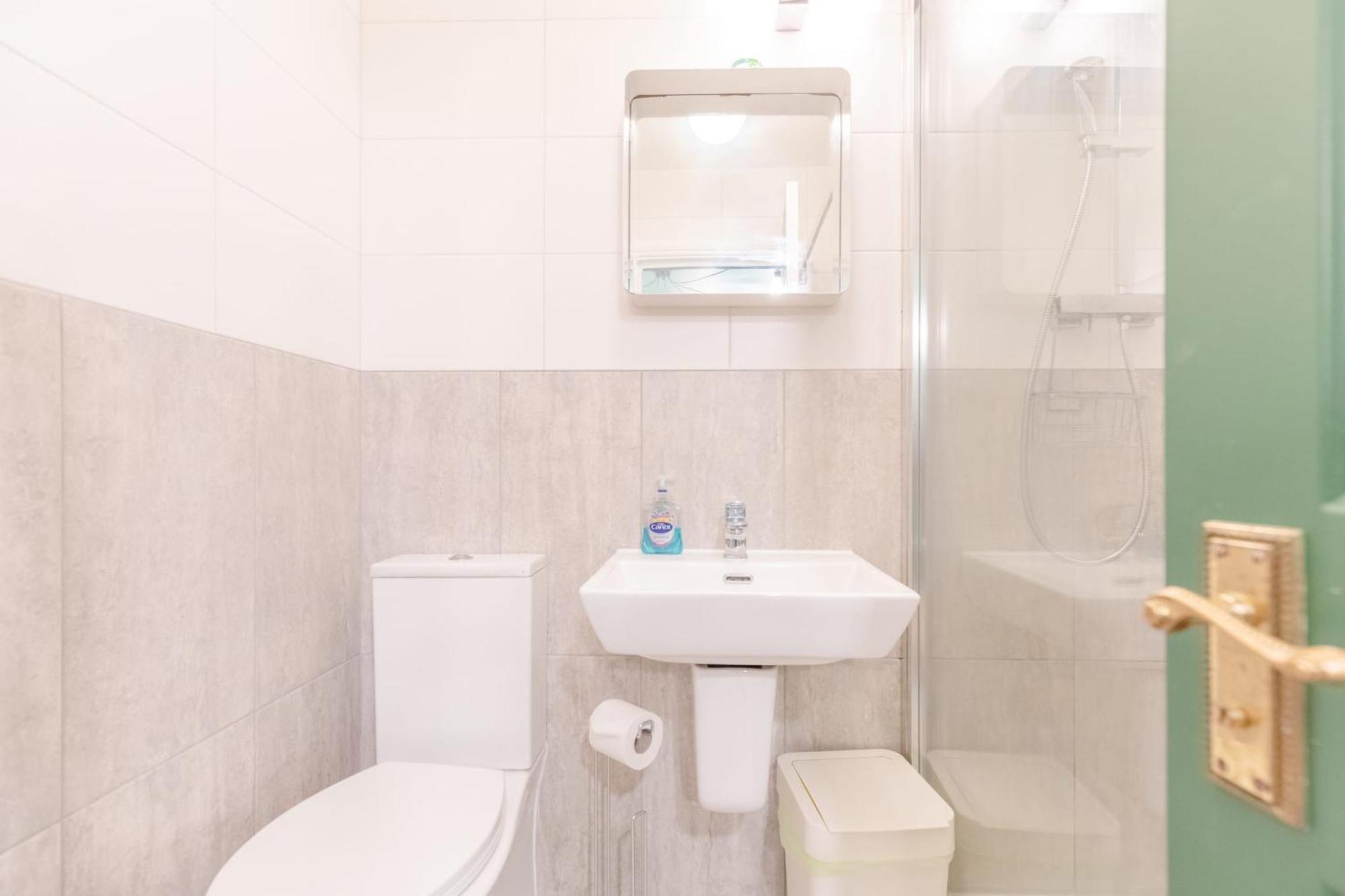 Casa de férias Bright 3 Bedroom House Near King's Cross Stpancras