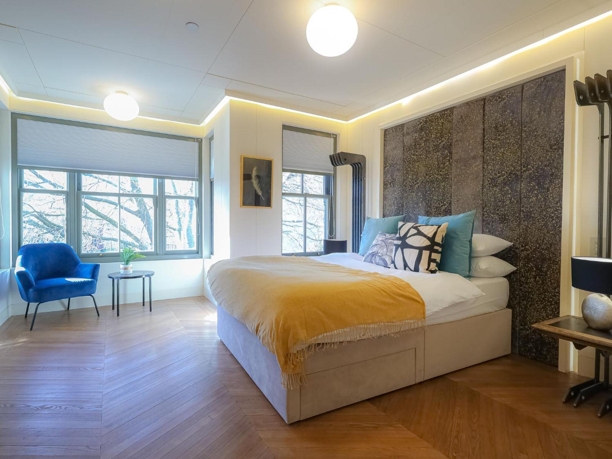 Modern Deluxe Five Bedroom House Near Chalk Farm Station By Belvilla Londres