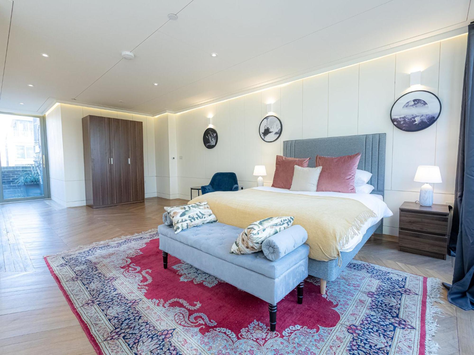 Modern Deluxe Five Bedroom House Near Chalk Farm Station By Belvilla Apartamento