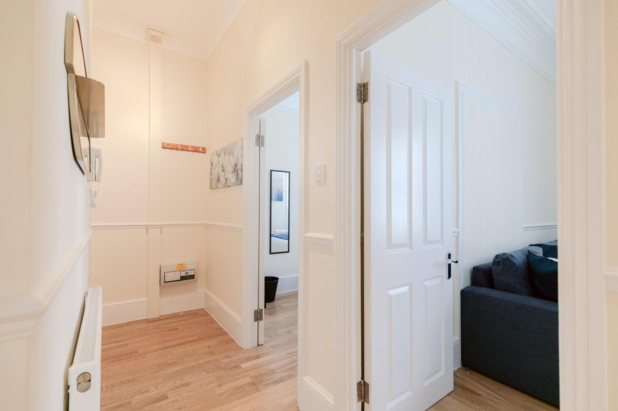 Natural History Museum Apartment
