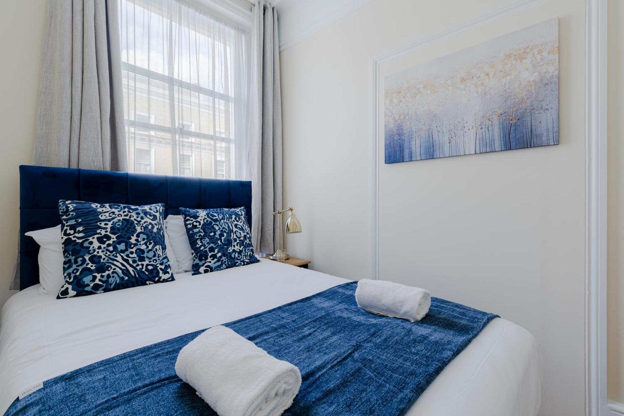 Natural History Museum Apartment London