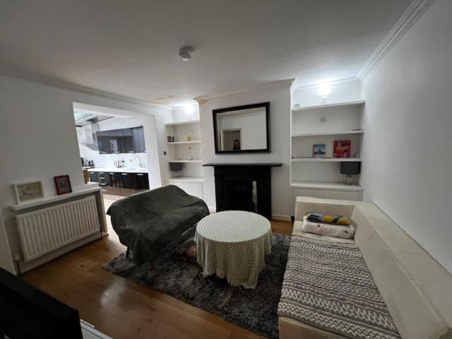 Apartamento Warm And Comfortable Two-bedroom And Two-bathroom