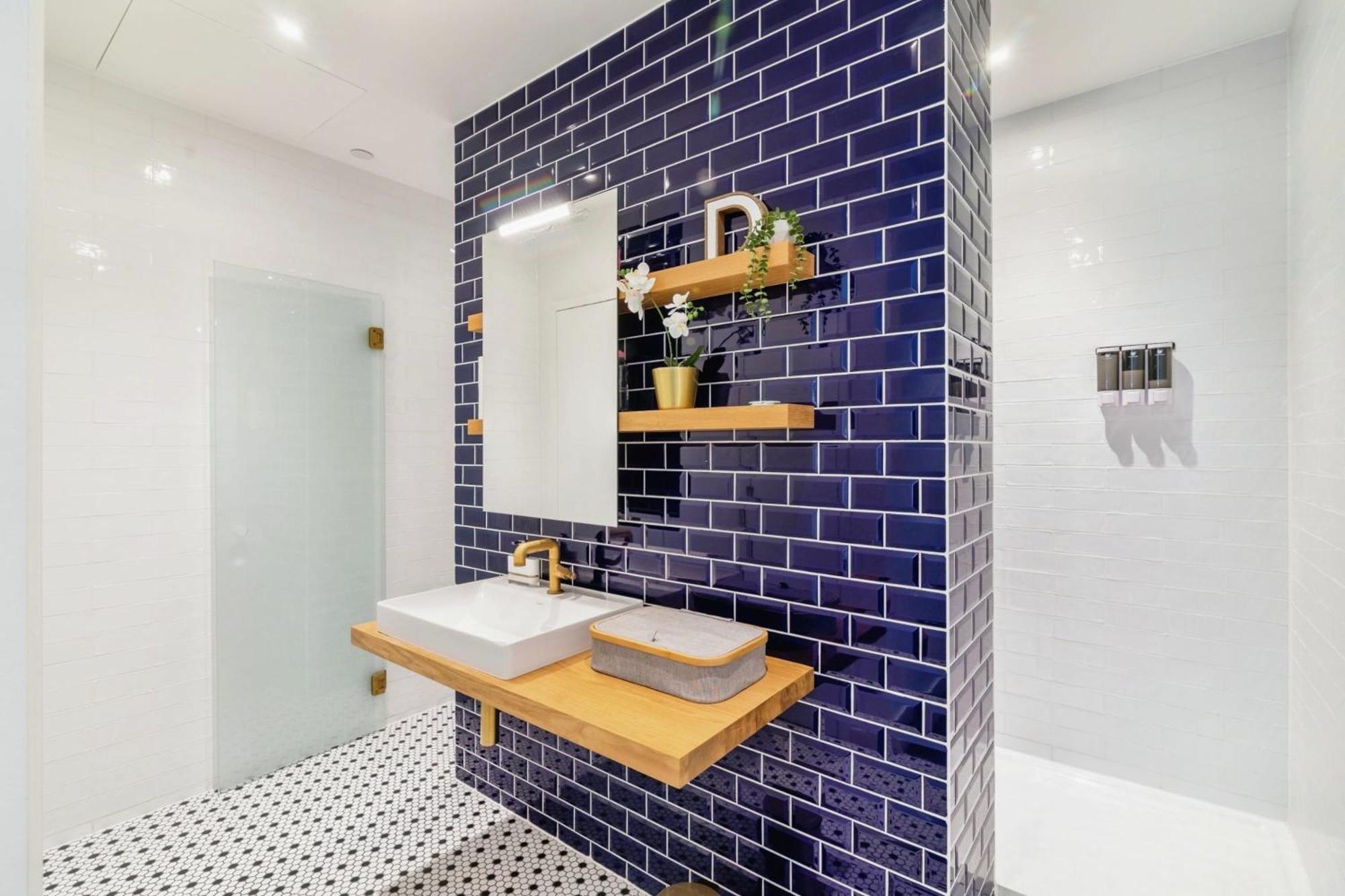 Appartement Chic 2 Bedroom Flat With Balcony Londres