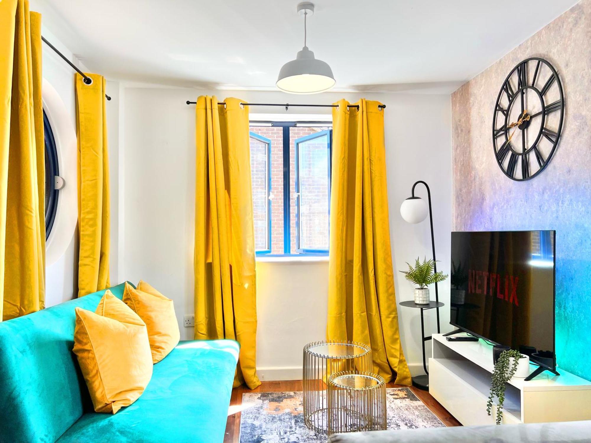 Weekly Or Monthly - Relocation & Business - 4 Guests - By Hofin Stays Short Lets & Serviced Apartamento