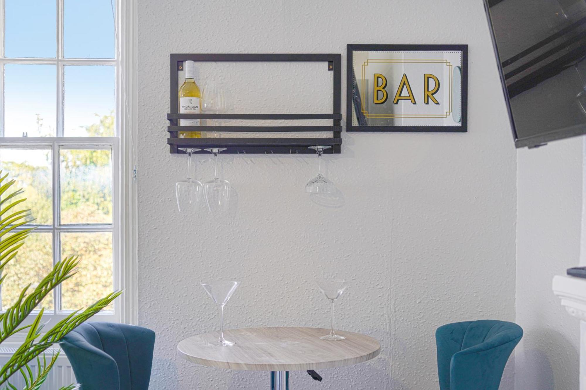 Livestay - Chiswick With Free Parking Appartement *