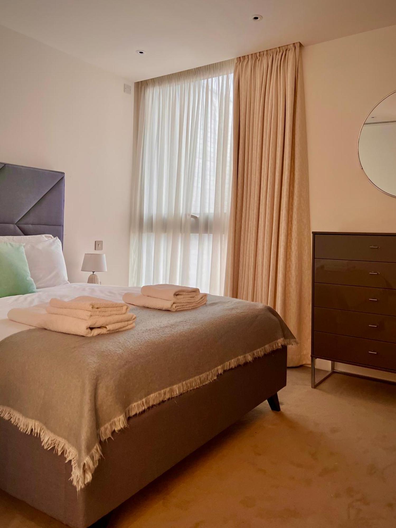 Luxury 2 Bedroom In Old Street, Appartement *