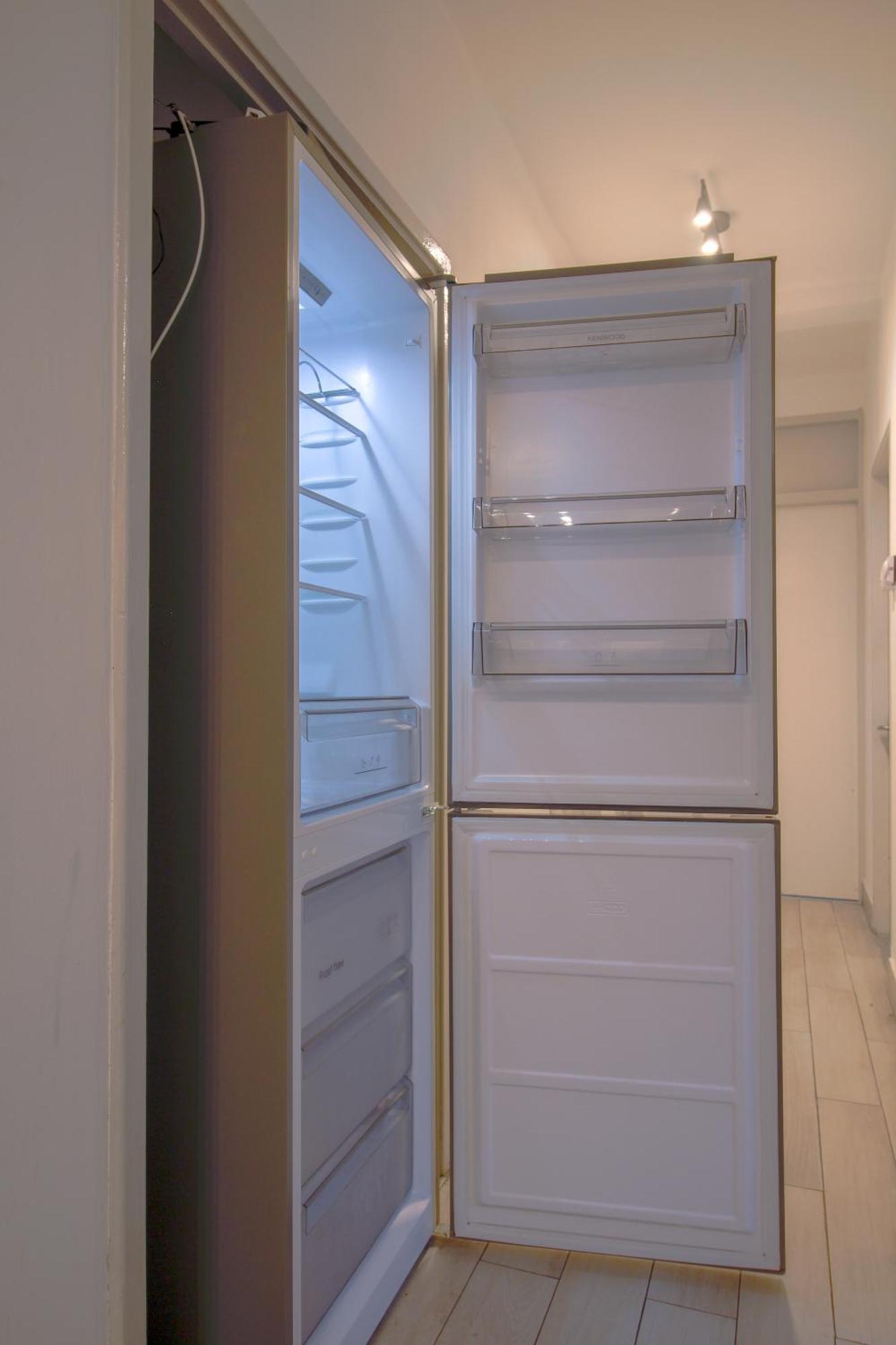 Modern Spacious 4-bed House Apartamento *