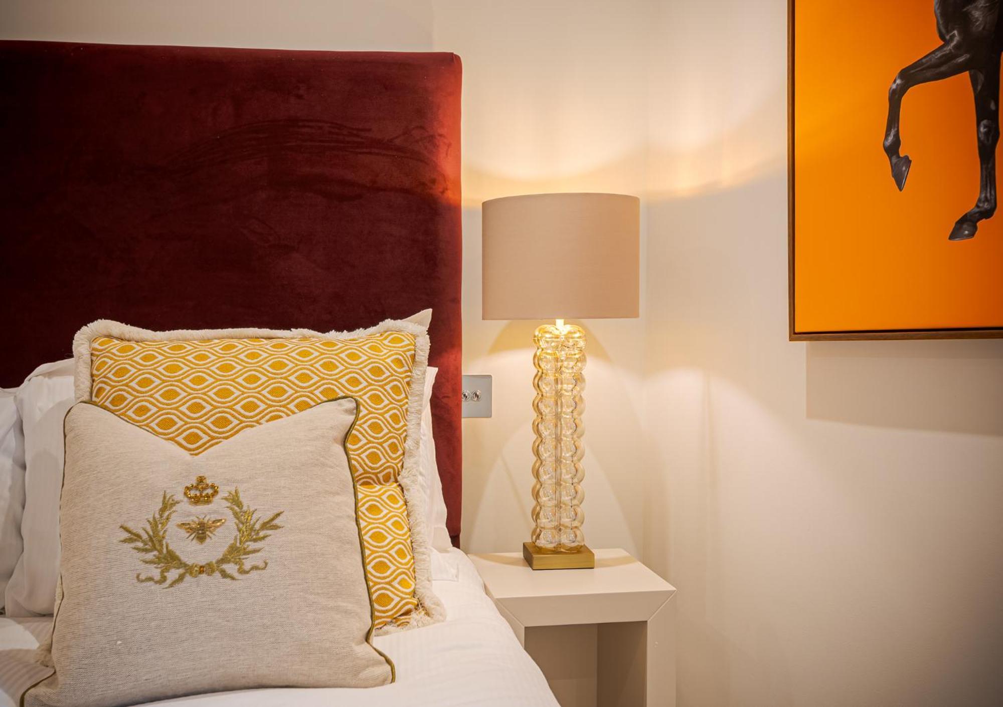 Luxury Belgravia 3br House With Skylights, Ac And Garage Parking Appartement