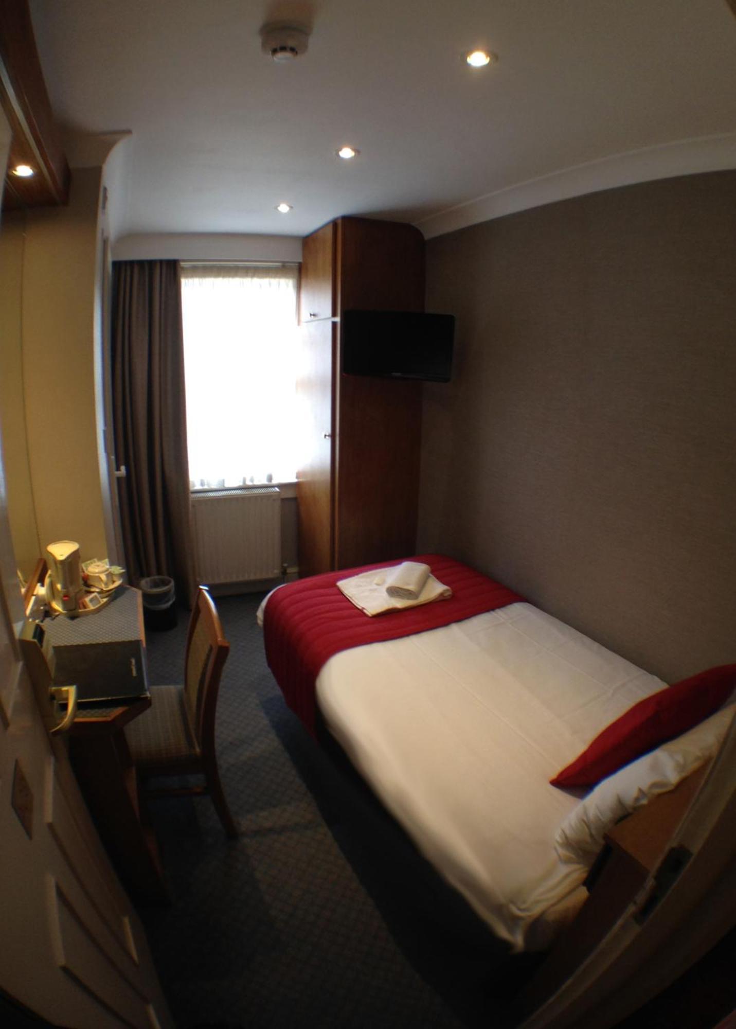 Hotel Columbus