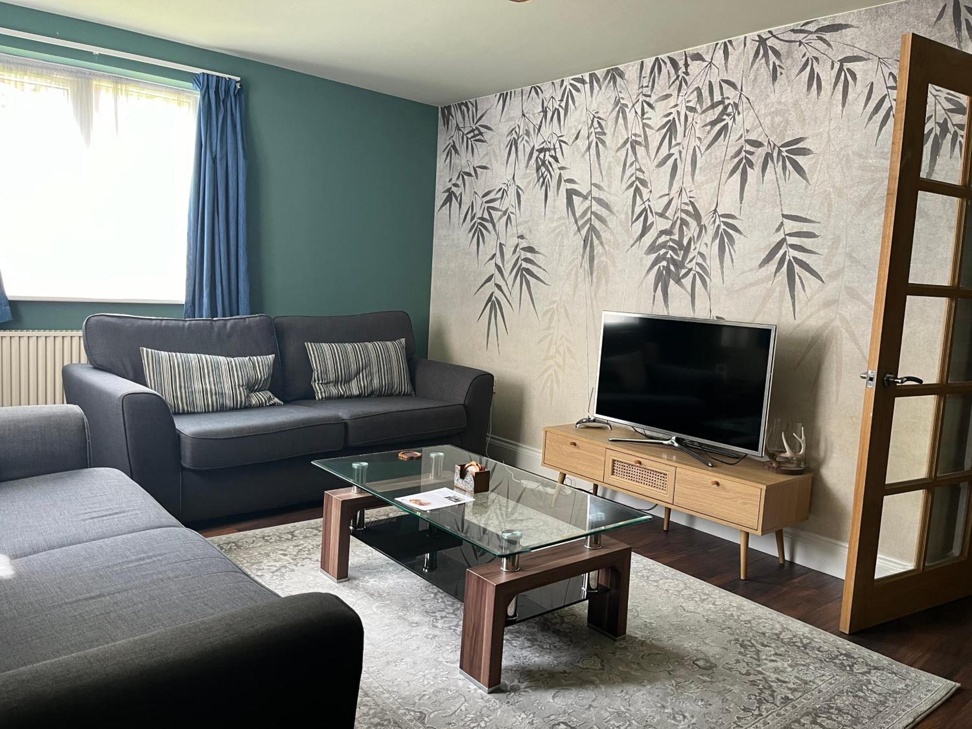 Apartamento Comfortable Two Bedroom Modern *