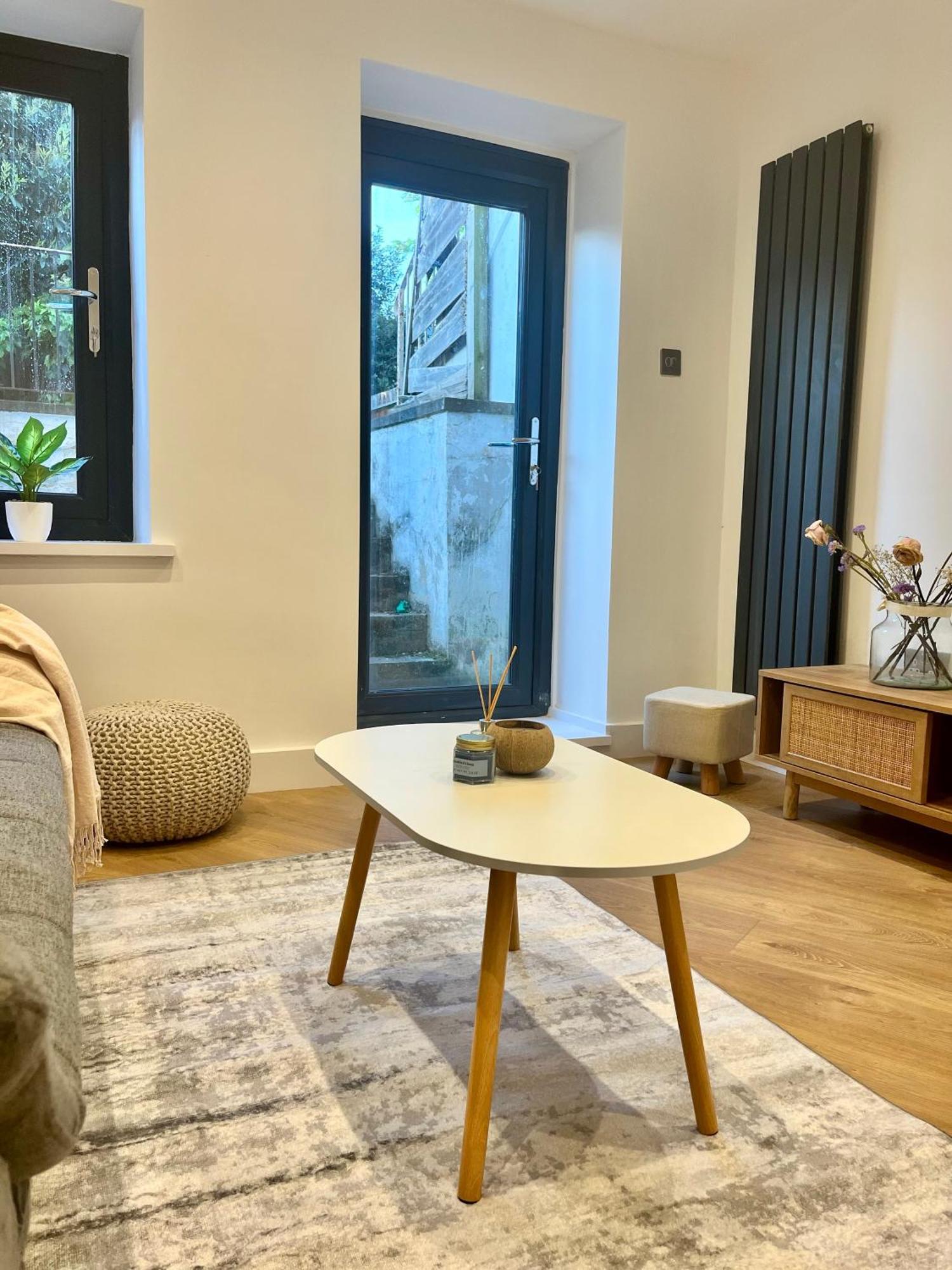Appartement Cozy And Peaceful Apartment With Terrace In Hackney Londen