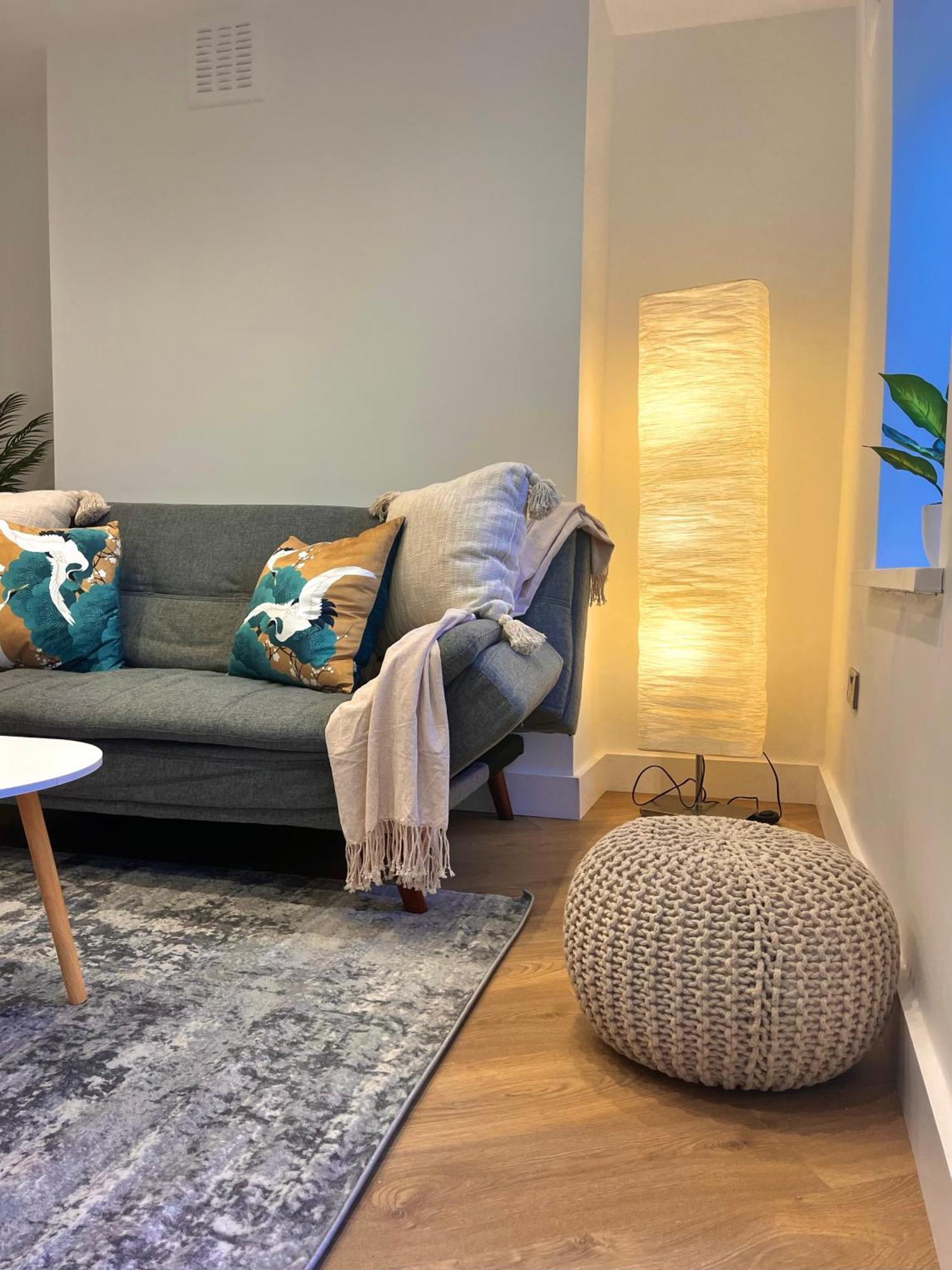 Cozy And Peaceful Apartment With Terrace In Hackney Appartement Londen