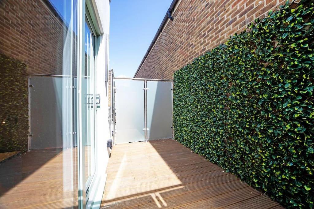 Private Terrace Fulham 3 Bed 2 Baths * Londres
