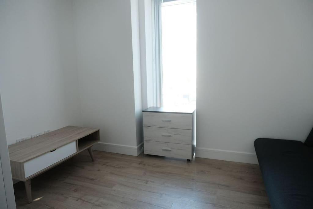 Stunning 1br Luxury City Apartamento Londres