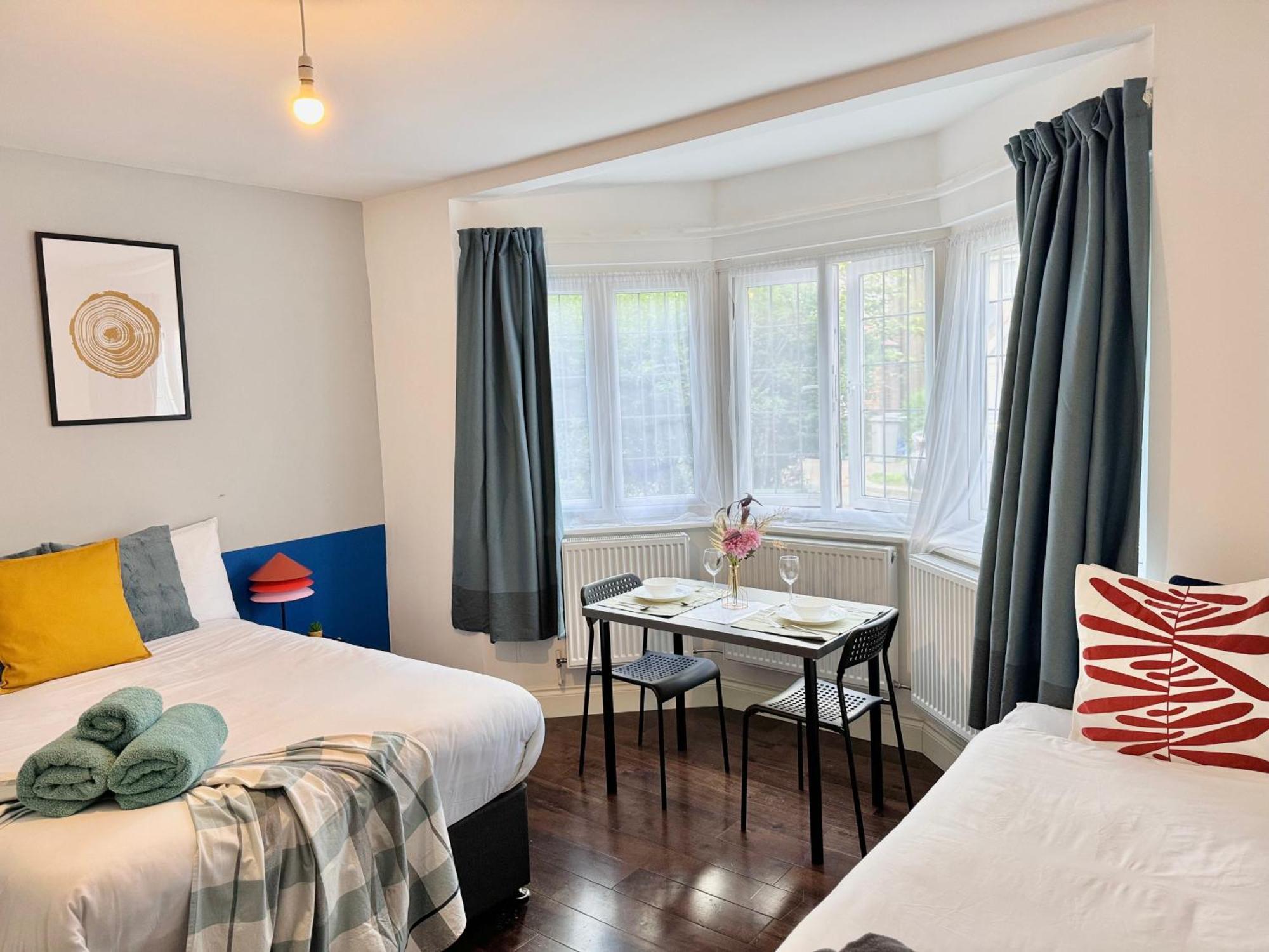 Lovely 30min To Apartment